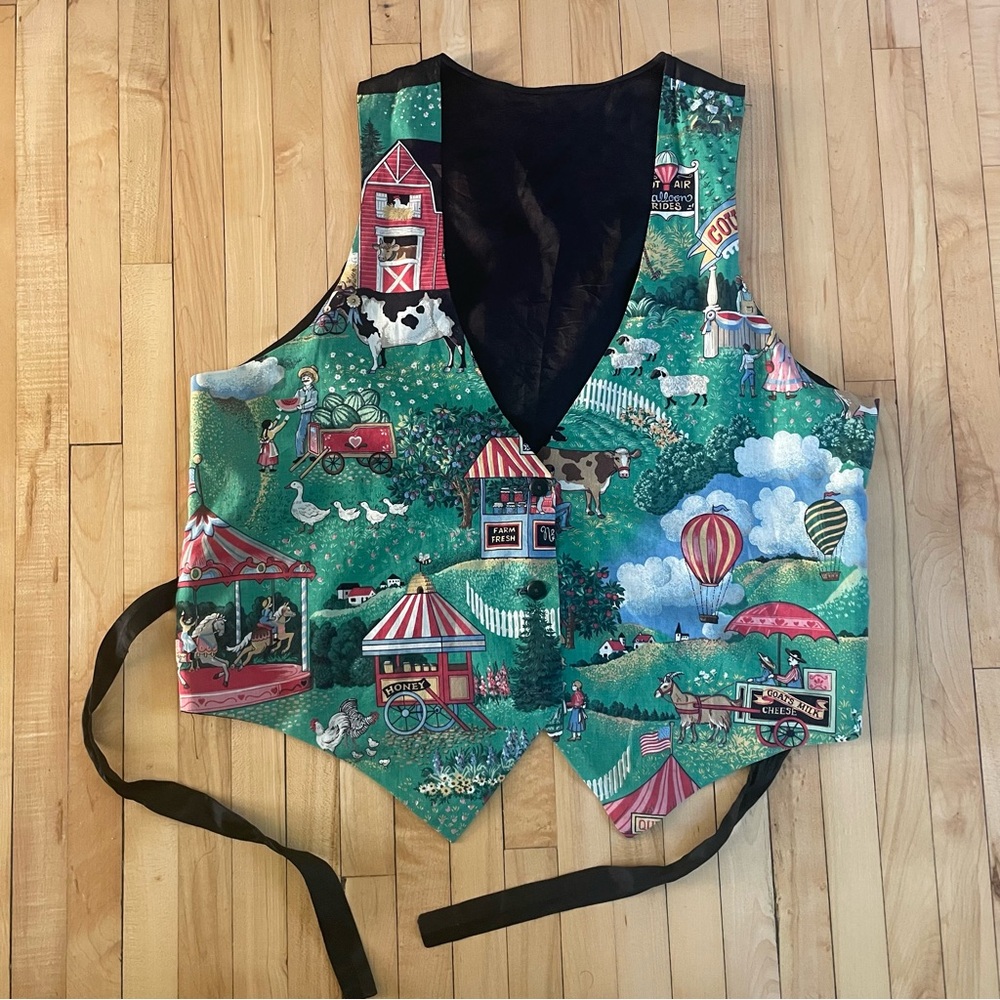 Carnival Farm Print Waistcoat Vest in Green